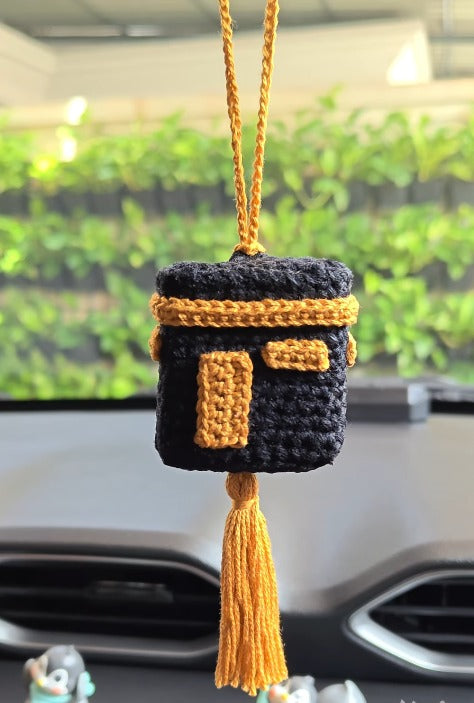 Car hanging crochet Kaabah