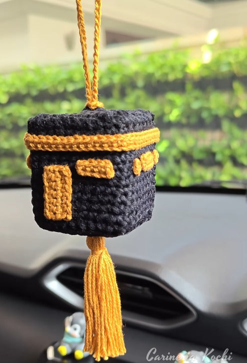 Car hanging crochet Kaabah
